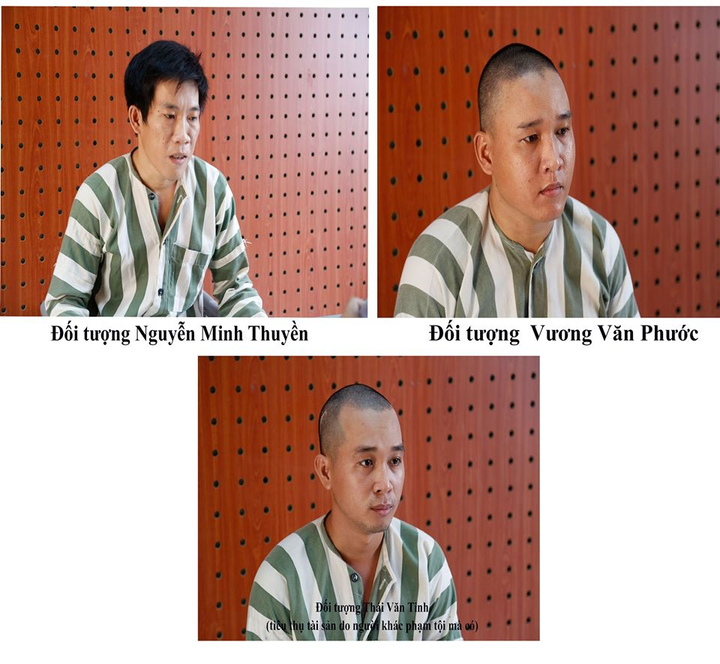 Giả danh công an kiểm tra giấy tờ rồi cướp xe máy người đi đường - 1