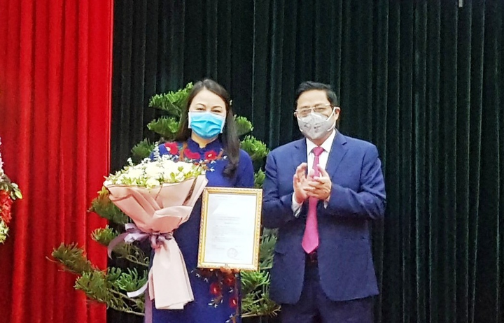 Chủ tịch Hội Liên hiệp Phụ nữ Việt Nam giữ chức Bí thư tỉnh Ninh Bình - 1