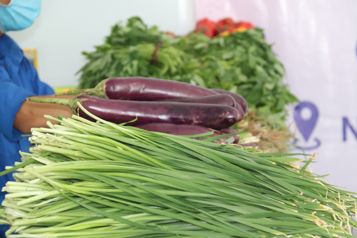 Siêu thị 0 đồng san sẻ yêu thương với người nghèo giữa mùa dịch COVID-19 - 4