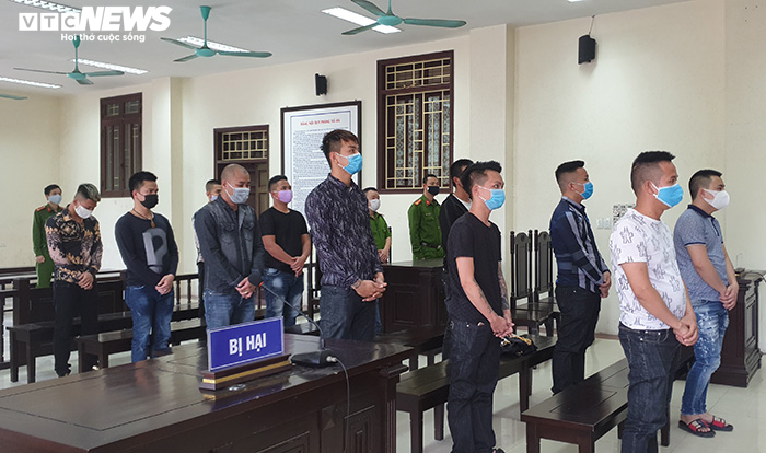 Tạm hoãn phiên tòa xét xử đàn em Đường 'Nhuệ' đánh gãy chân nam thanh niên - 1