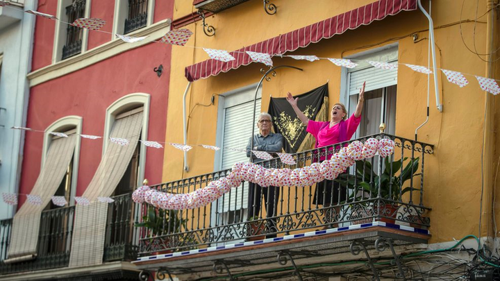 Ca mắc COVID-19 giảm, Italy, Tây Ban Nha nới lỏng phong toả vào đầu tháng 5 - 2