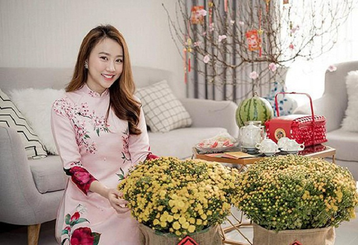 Chia tay cuộc tình 3 tháng với cầu thủ Tiến Linh, Huỳnh Hồng Loan mua nhà mới - 2
