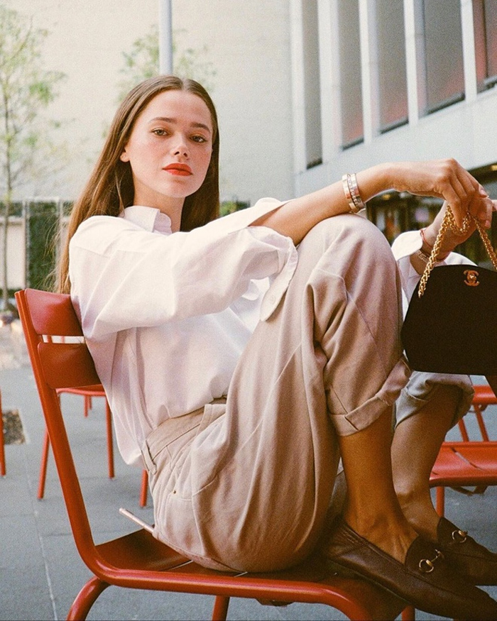 Ảnh: Các bà mẹ trẻ và nóng bỏng đến mức bị nhầm là chị của con - 2