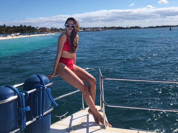 Ảnh: Các bà mẹ trẻ và nóng bỏng đến mức bị nhầm là chị của con - 4