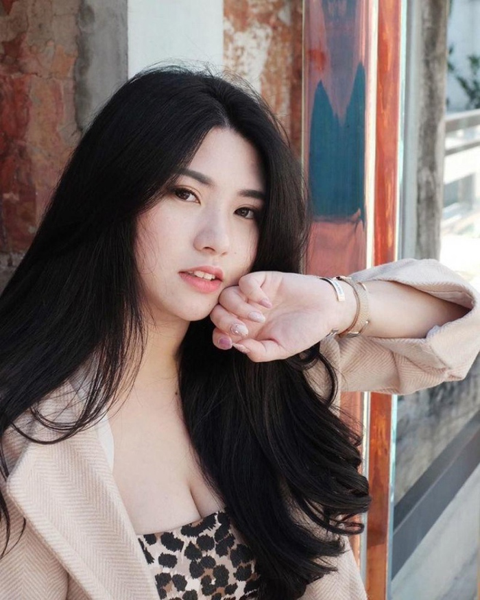 Ảnh: Các bà mẹ trẻ và nóng bỏng đến mức bị nhầm là chị của con - 6