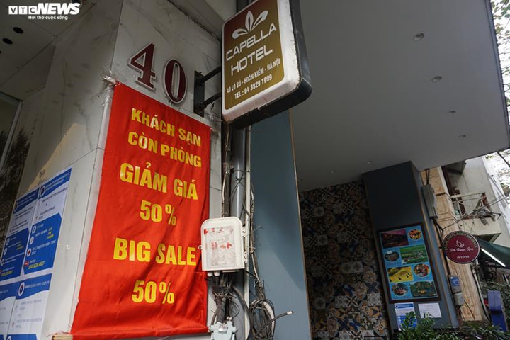 Tháng 4, Việt Nam gần như không có khách du lịch quốc tế - 1