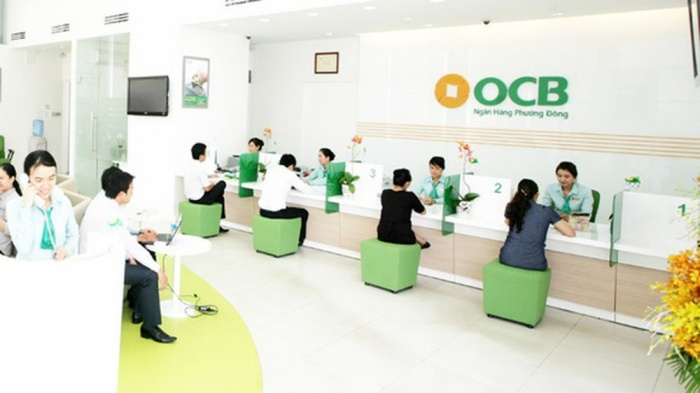 Thu nhập của nhân viên ngân hàng nào thấp nhất? - 1
