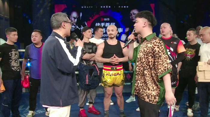 Nhất Long hạ nhanh đối thủ phỉ báng trên mạng - 1