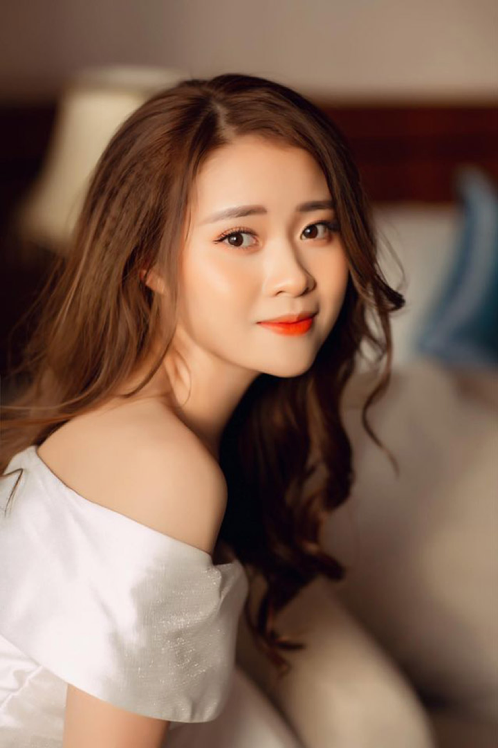 Hot girl Đại học Vinh 'gieo thương nhớ' với nhan sắc khả ái - 4