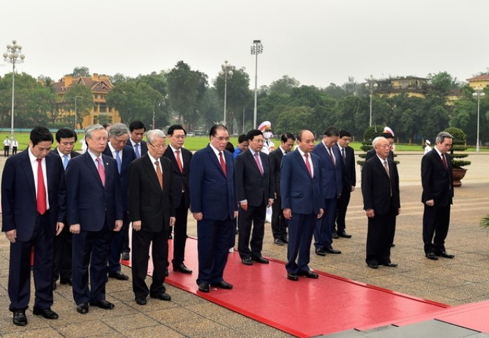 Lãnh đạo Đảng, Nhà nước viếng Chủ tịch Hồ Chí Minh - 2