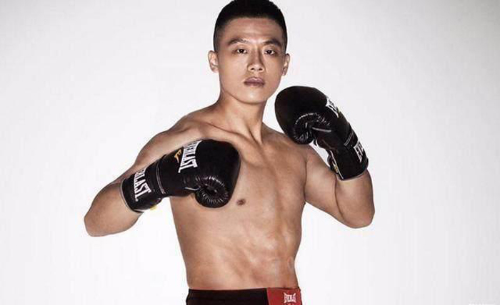 Đạo sĩ Võ Đang 'gặp họa' sau màn khinh công chạy trên mặt nước - 3