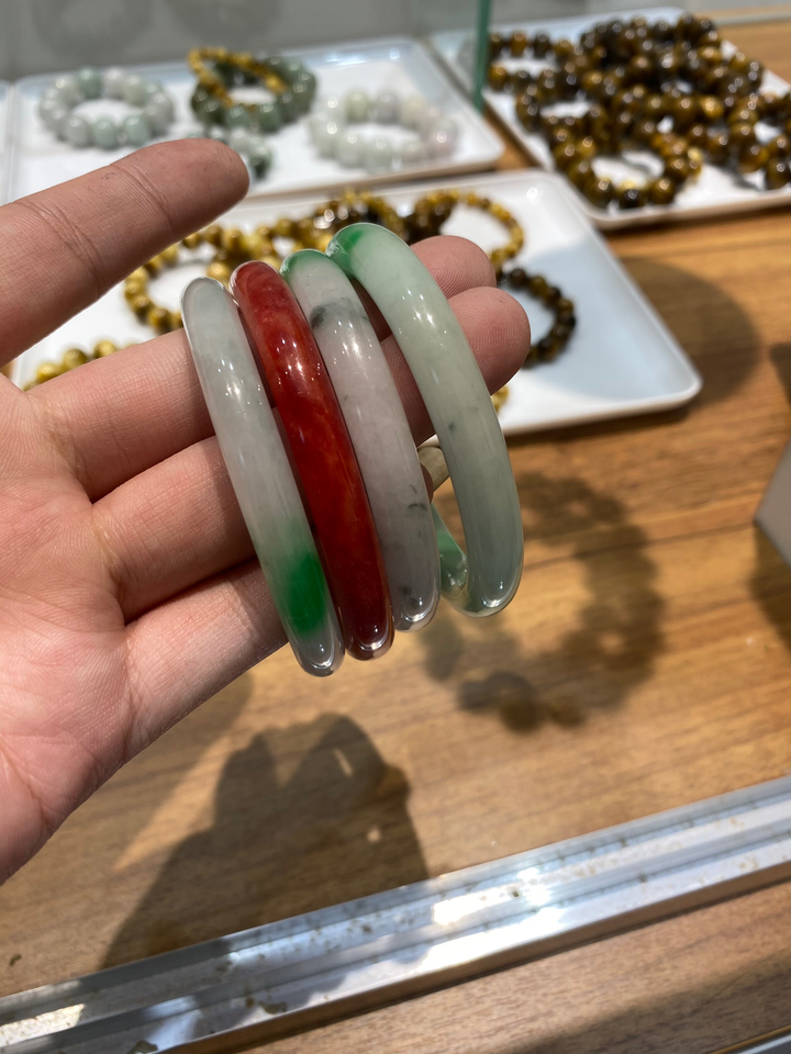 CEO Long Ngọc Luxury chia sẻ hành trình xây dựng thương hiệu trang sức cao cấp - 3