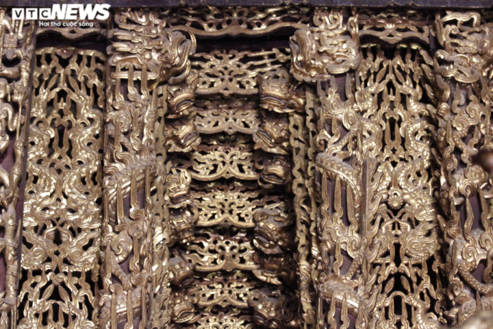 Chiêm ngưỡng vẻ đẹp trứ danh của Bảo vật Quốc gia-Cửa võng đình Diềm - 7