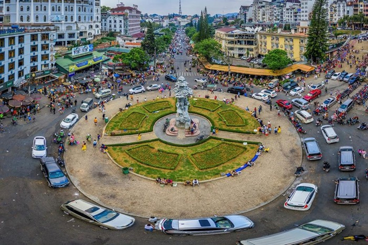 Đà Lạt trước và trong kỳ nghỉ lễ 30/4-1/5 khác thế nào? - 10