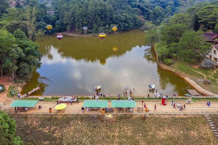 Đà Lạt trước và trong kỳ nghỉ lễ 30/4-1/5 khác thế nào? - 26