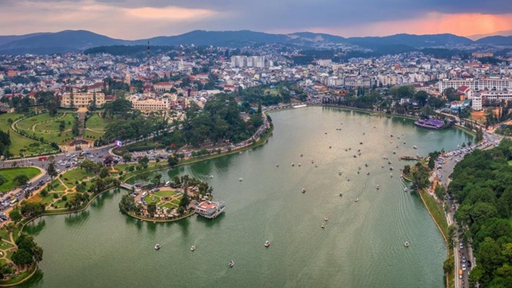 Đà Lạt trước và trong kỳ nghỉ lễ 30/4-1/5 khác thế nào? - 6