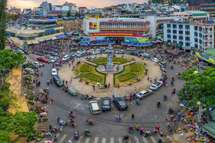 Đà Lạt trước và trong kỳ nghỉ lễ 30/4-1/5 khác thế nào? - 8