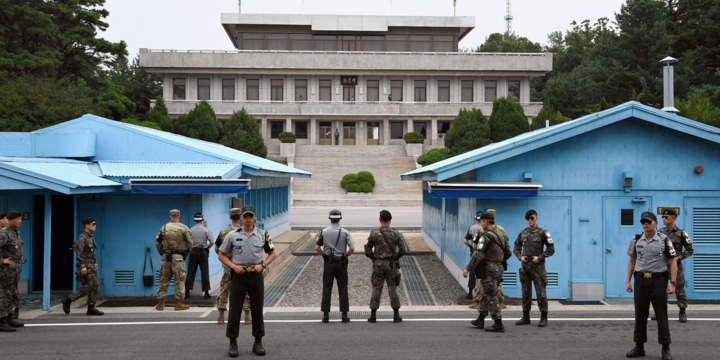 Yonhap: Chốt an ninh ở khu phi quân sự trúng đạn từ Triều Tiên, Hàn Quốc bắn trả - 1