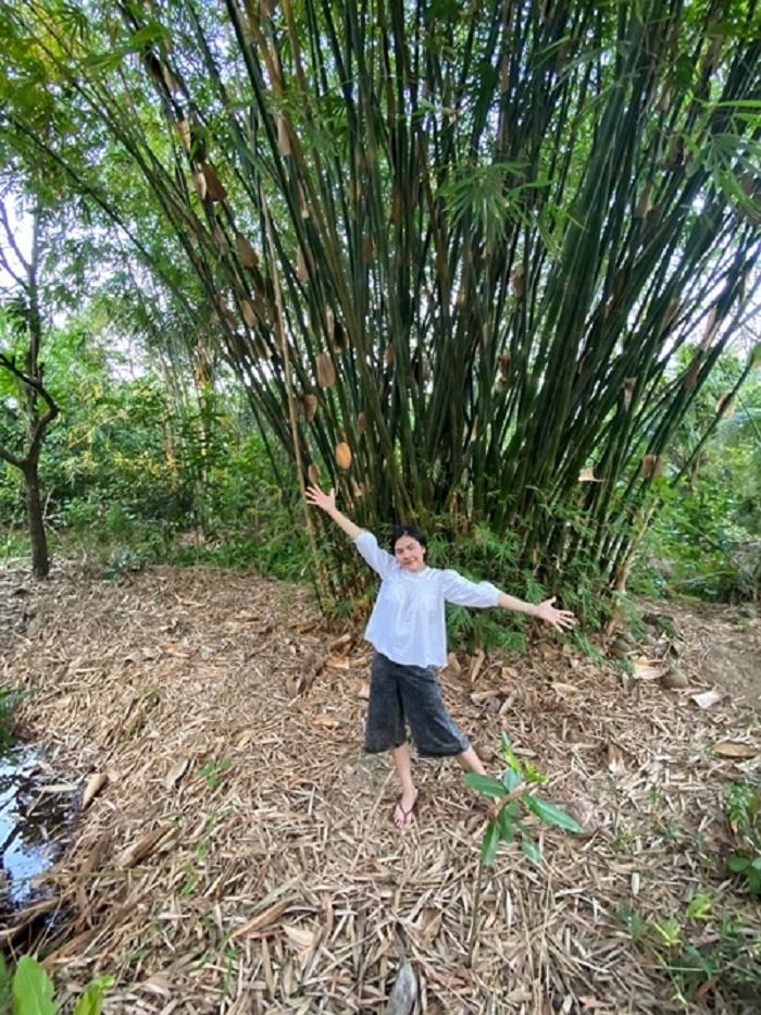 Vân Trang khám phá khu vườn rộng 5 mẫu của gia đình - 1