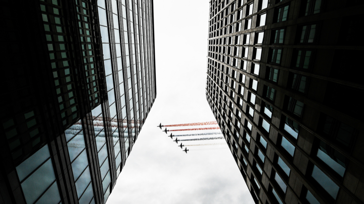 Cường kích Su-25 vẽ quốc kỳ Nga tuyệt đẹp diễn tập kỷ niệm Ngày Chiến thắng - 14