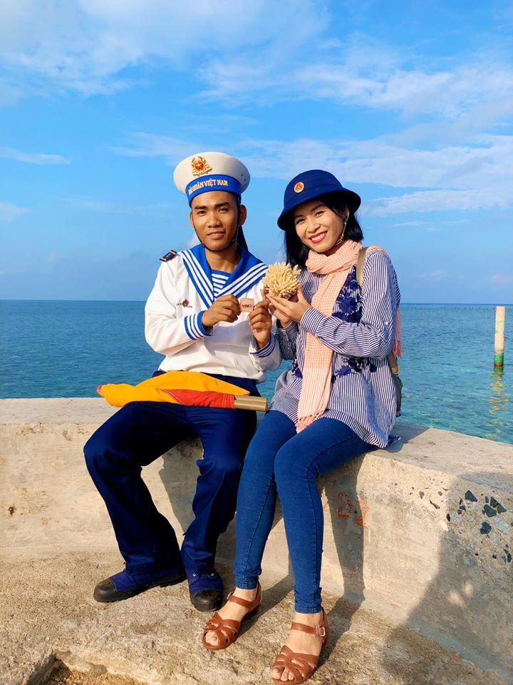 MC Hoàng Linh: 'Có lúc tôi thấy xấu hổ vì rất vô lý với chồng' - 2