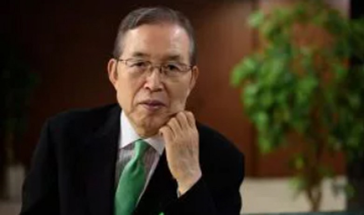 Ông chủ Uniqlo là tỷ phú giàu nhất Nhật Bản năm 2020 - 6