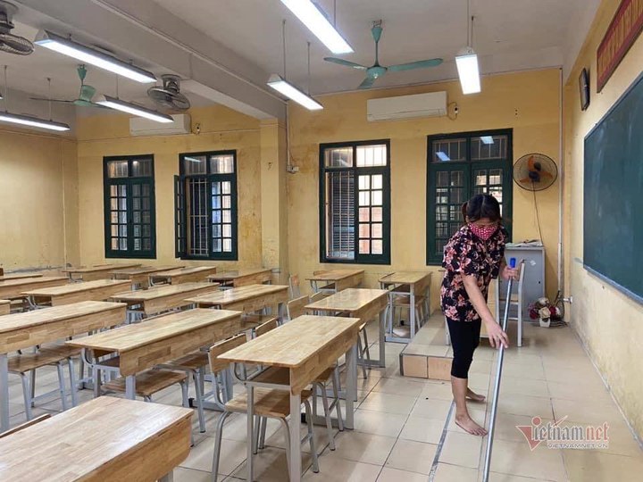 Kỷ niệm đặc biệt với giáo viên: Lần đầu đón học sinh đến trường vào tháng 5 - 2