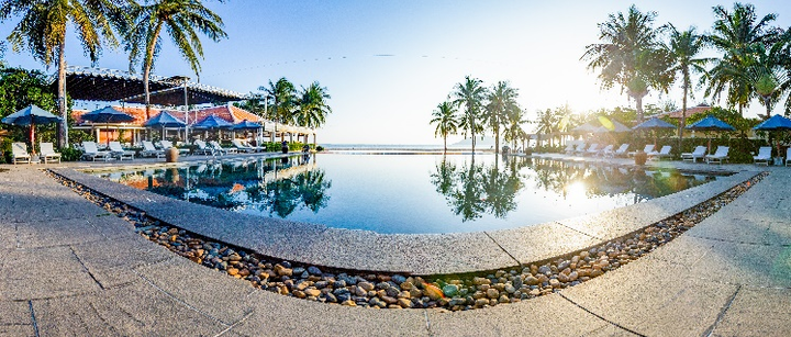 Nhà hàng Ana Beach House đón khách trở lại - 2