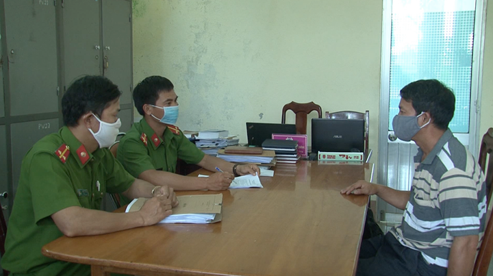 Tài xế taxi đâm chết đồng nghiệp khai gì tại cơ quan điều tra? - 1