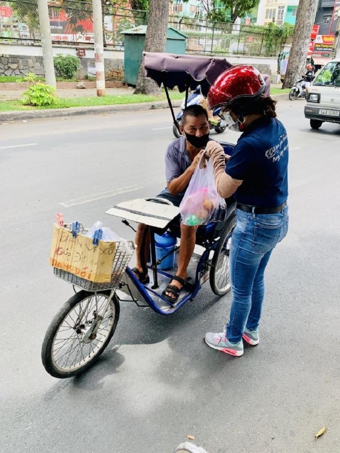 Masan Consumer tặng 10.000 phần quà cho công nhân các khu công nghiệp tại TP.HCM - 4