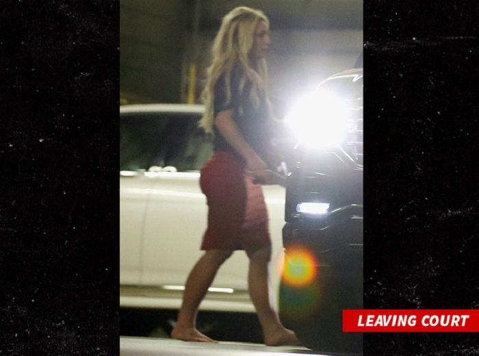 Britney Spears bị bố cấm sinh con với bồ trẻ - 2