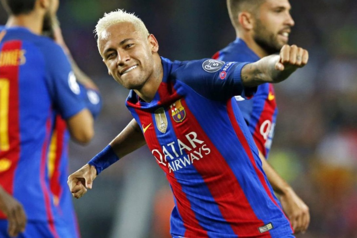 Barca: Khủng hoảng tài chính, nợ gần nửa tỷ Euro - 3