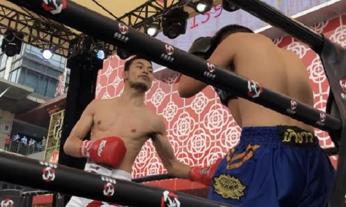 Bị đánh gục sau 1 giây, võ sĩ Trung Quốc khóc lóc bỏ võ truyền thống - 1