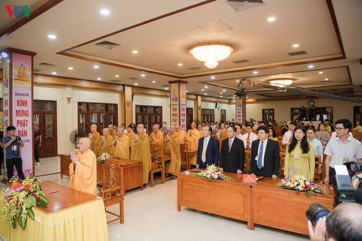 Toàn cảnh Đại lễ Phật đản 2020 tại chùa Quán sứ, Hà Nội - 4