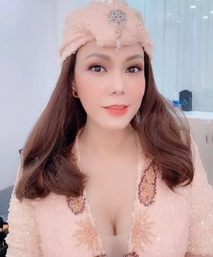 Việt Hương: 'Tôi có biệt thự, hồ bơi rộng nhưng không thích ở' - 3