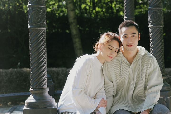 Chung Hân Đồng vội ly hôn vì chồng ngoại tình với nhiều hot girl - 8