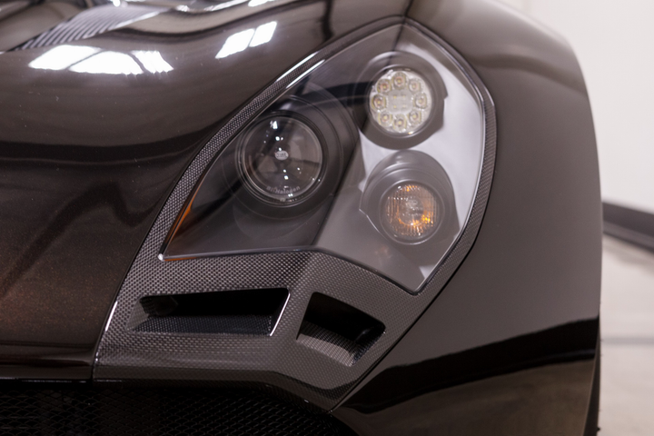 Rao bán Alfa Romeo Zagato TZ3 Stradale, một trong những xe hiếm nhất hành tinh - 11