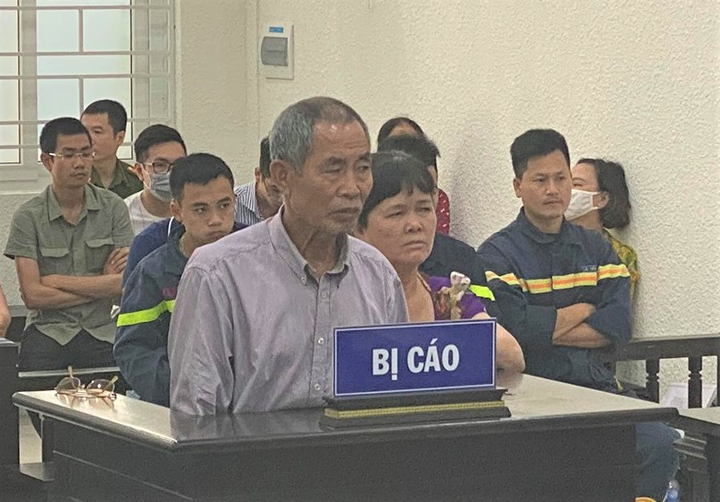 Vụ án chống người thi hành công vụ ở Bắc Từ Liêm: Hai bị cáo được giảm án - 1