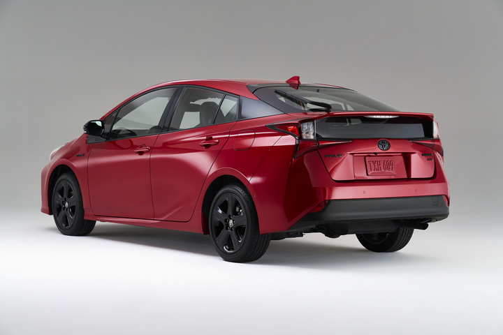 Toyota Prius đánh dấu mốc 20 năm ở Mỹ bằng bản đặc biệt - 2