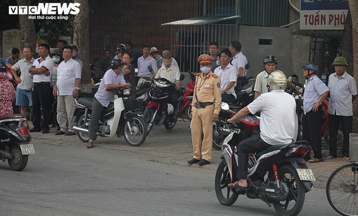 Nguyễn Xuân Đường ngồi phòng riêng dự phiên xử phúc thẩm vợ chồng Lẫm Quyết - 3