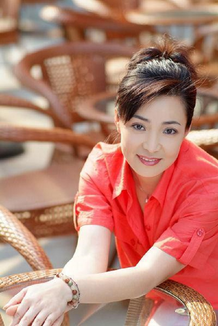 'Kế Hoàng hậu' Đới Xuân Vinh bị con gái xa lánh, chịu tiếng ác 20 năm - 6