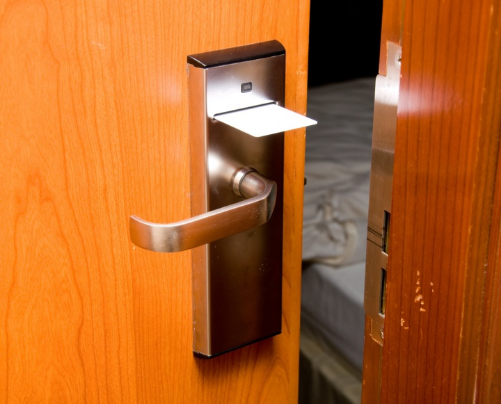12 điều phải làm ngay khi bước vào phòng khách sạn - 4