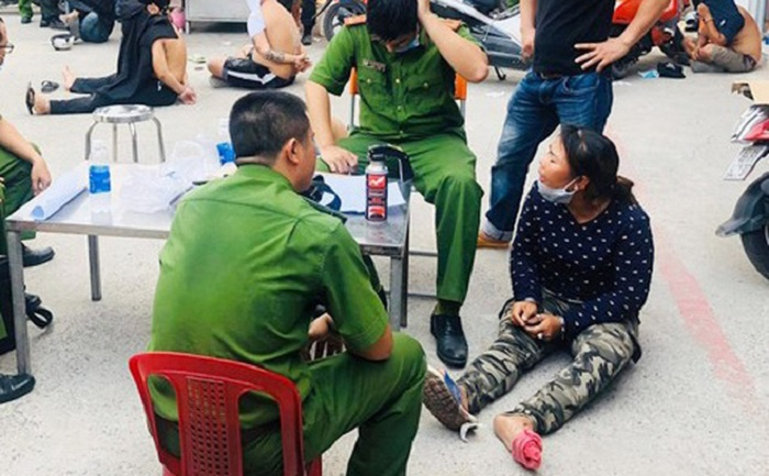 Khởi tố vợ chồng bà trùm Loan 'Cá' chuyên thu tiền bảo kê ở Đồng Nai - 2