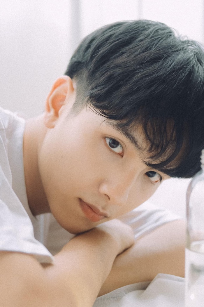 Ảnh: 10X trường Y 'nổi như cồn' nhờ bức ảnh thẻ điển trai - 6