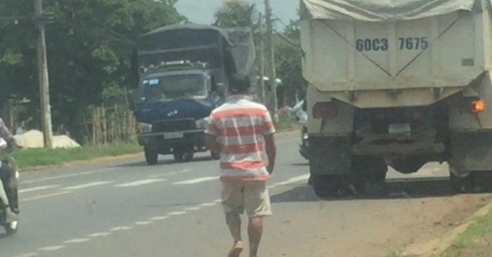 Điều chuyển 2 lãnh đạo Đội CSGT can thiệp, bảo kê xe quá tải ở Đồng Nai - 1