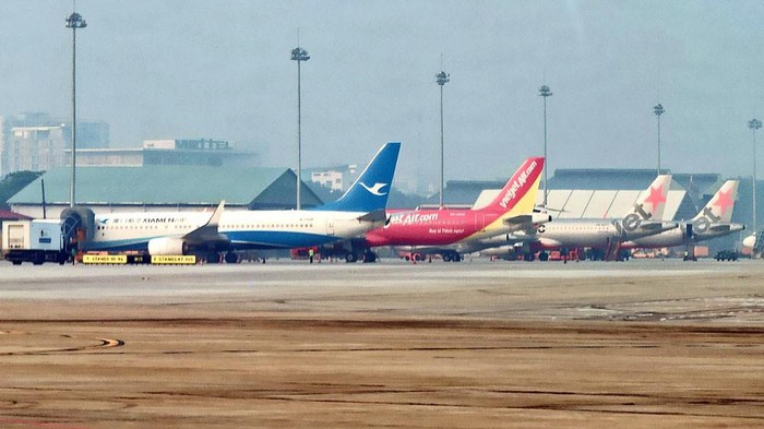 Tạm dừng lập thêm hãng bay mới, đợi thị trường phục hồi - 1