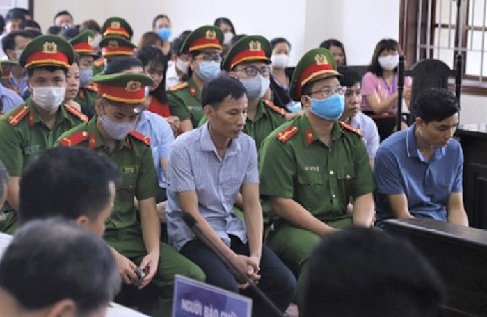 Phụ huynh nhờ nâng điểm liên tục nói 'không nhớ, không biết' khiến HĐXX cạn lời - 1