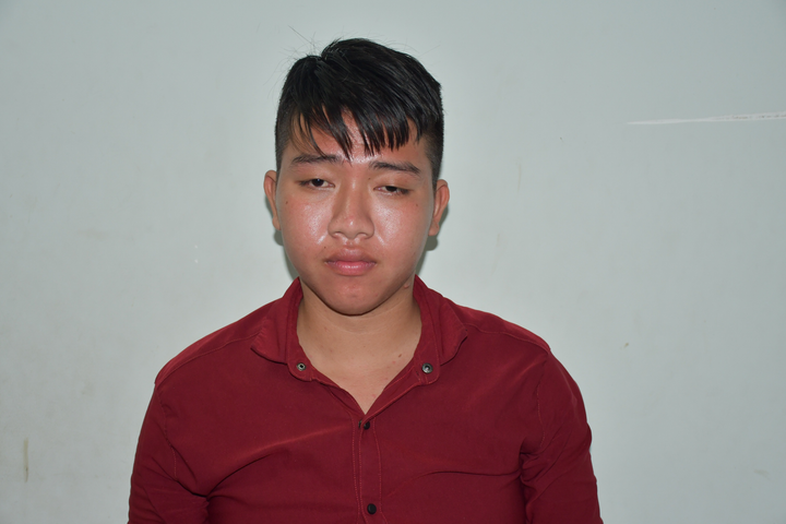 Khởi tố gã công nhân đốt sản phẩm 'xem có cháy không' rốt cuộc cháy luôn công ty - 1