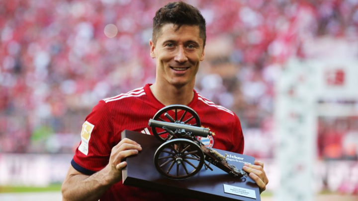 Robert Lewandowski: Muốn thành người giỏi nhất, phải biết tận dụng mọi kỹ năng - 1