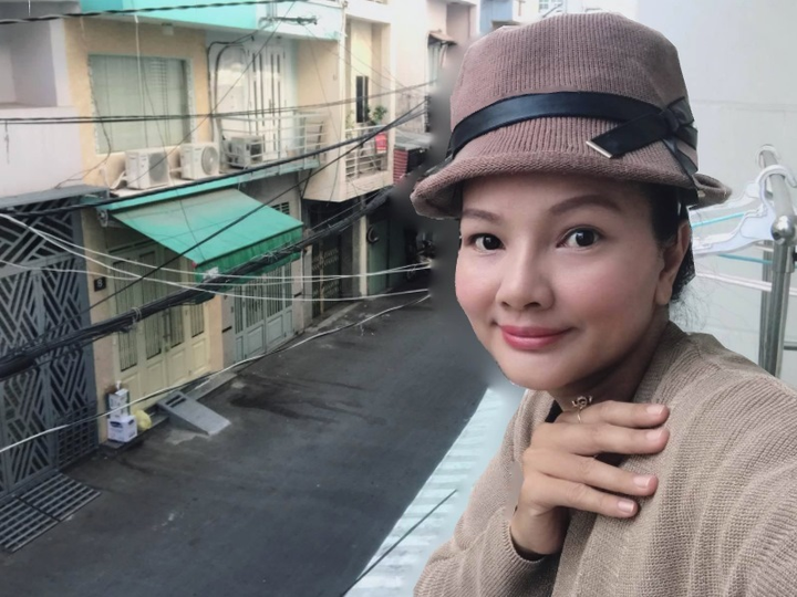 Diễn viên 'Bi, đừng sợ' mặt sưng, tay sạm đen, khó thở vì ngộ độc hải sản - 2